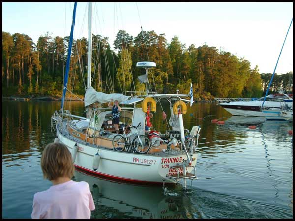 Tarja P&ouml;yryn l&auml;ht&ouml;vilkutus